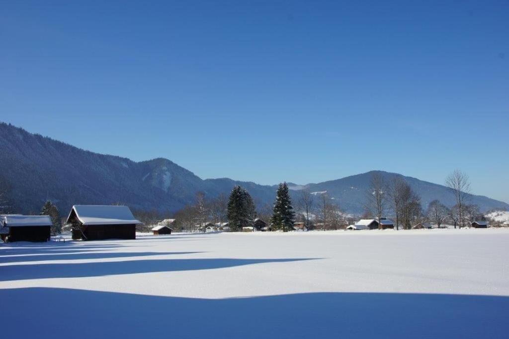 'Sissi' Ein Zaubehaftes Apartement Im Modernen Landhausstil Oberammergau Kültér fotó